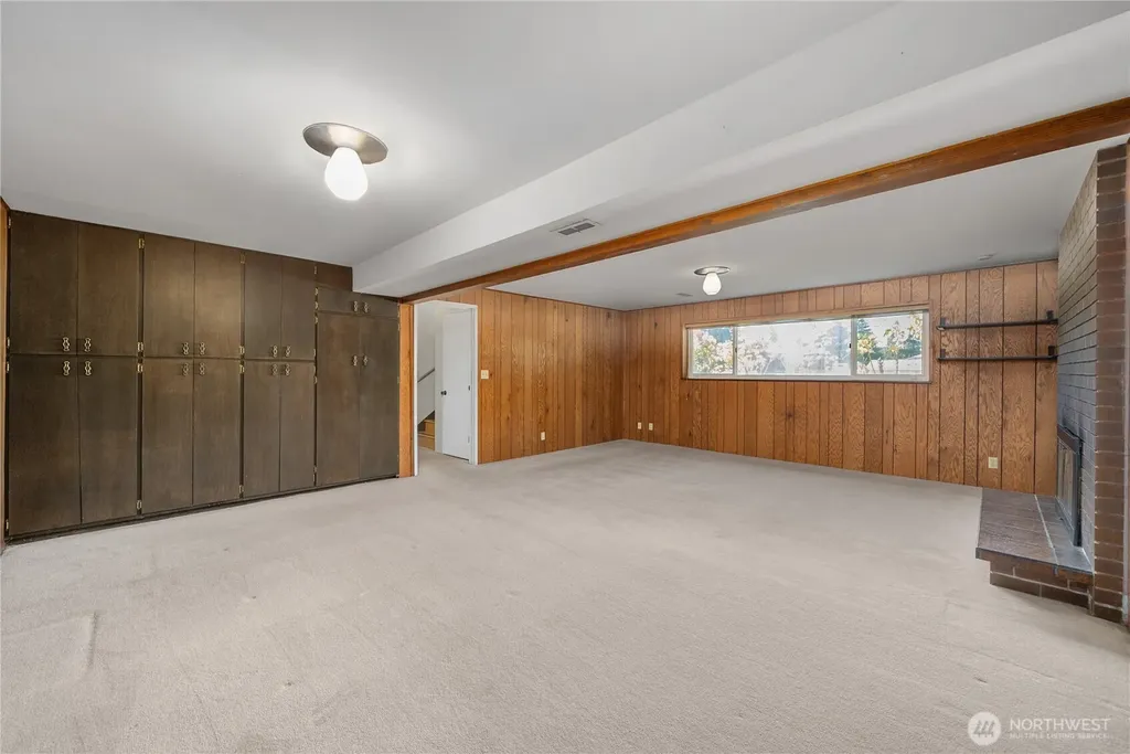 3615 191st Place SW Lynnwood WA 98036