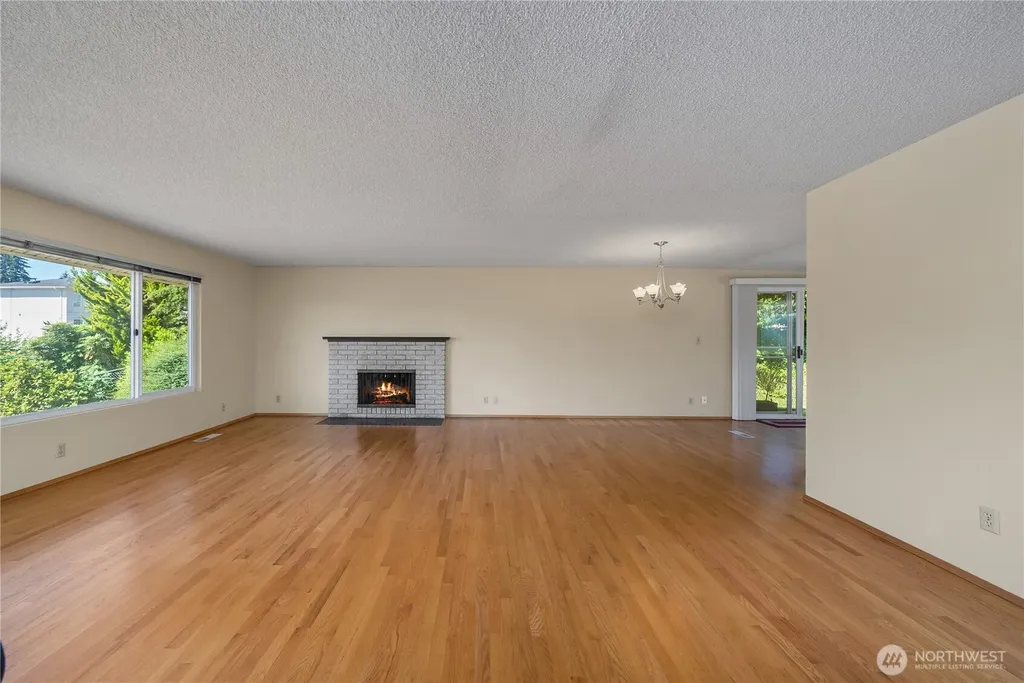 3615 191st Place SW Lynnwood WA 98036