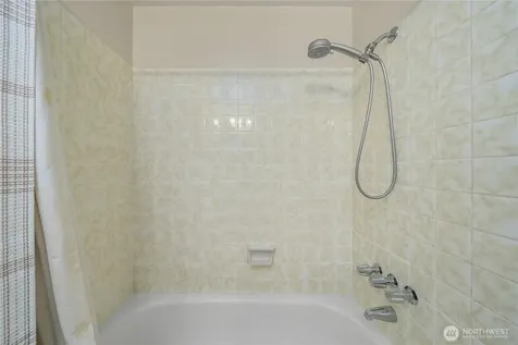 3615 191st Place SW Lynnwood WA 98036