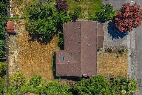 3615 191st Place SW Lynnwood WA 98036