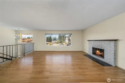 3615 191st Place SW Lynnwood WA 98036