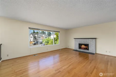 3615 191st Place SW Lynnwood WA 98036