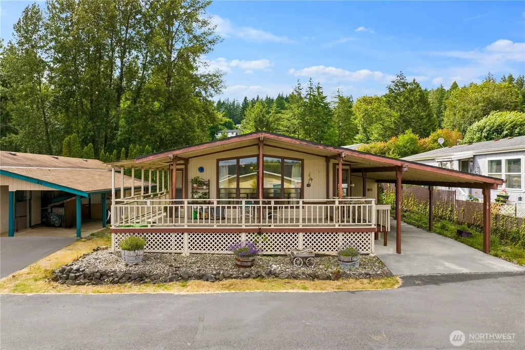 18289 E State Route 3 Allyn WA 98524