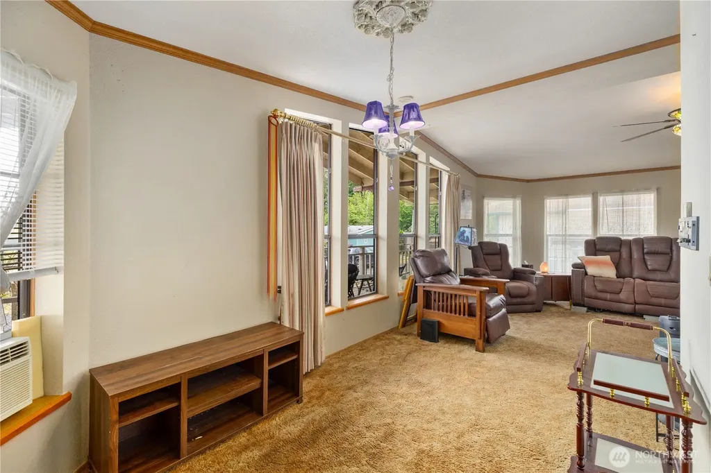 18289 E State Route 3 Allyn WA 98524