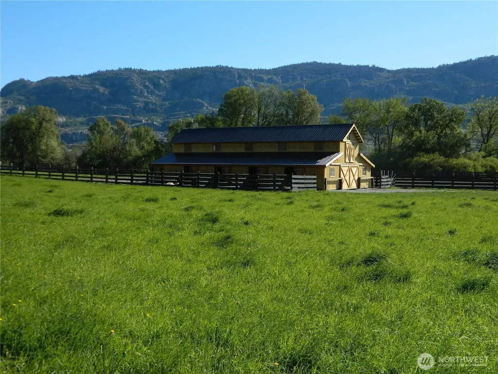 1650 Highway 7 Oroville WA 98844