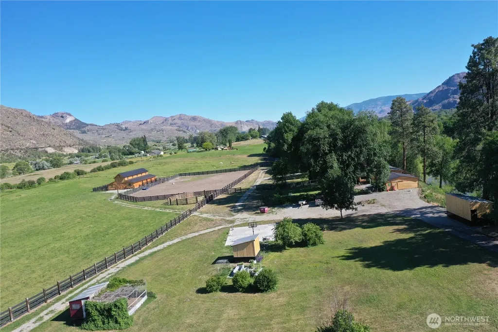 1650 Highway 7 Oroville WA 98844