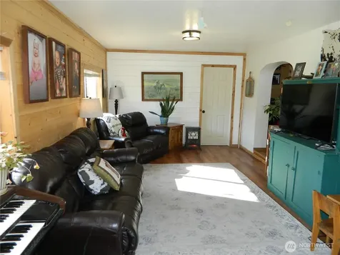 1650 Highway 7 Oroville WA 98844