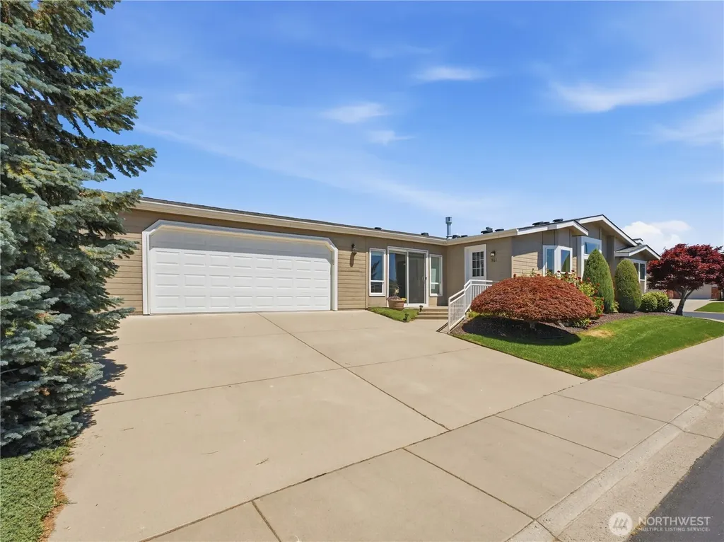 561 Sunday Drive East Wenatchee WA 98802
