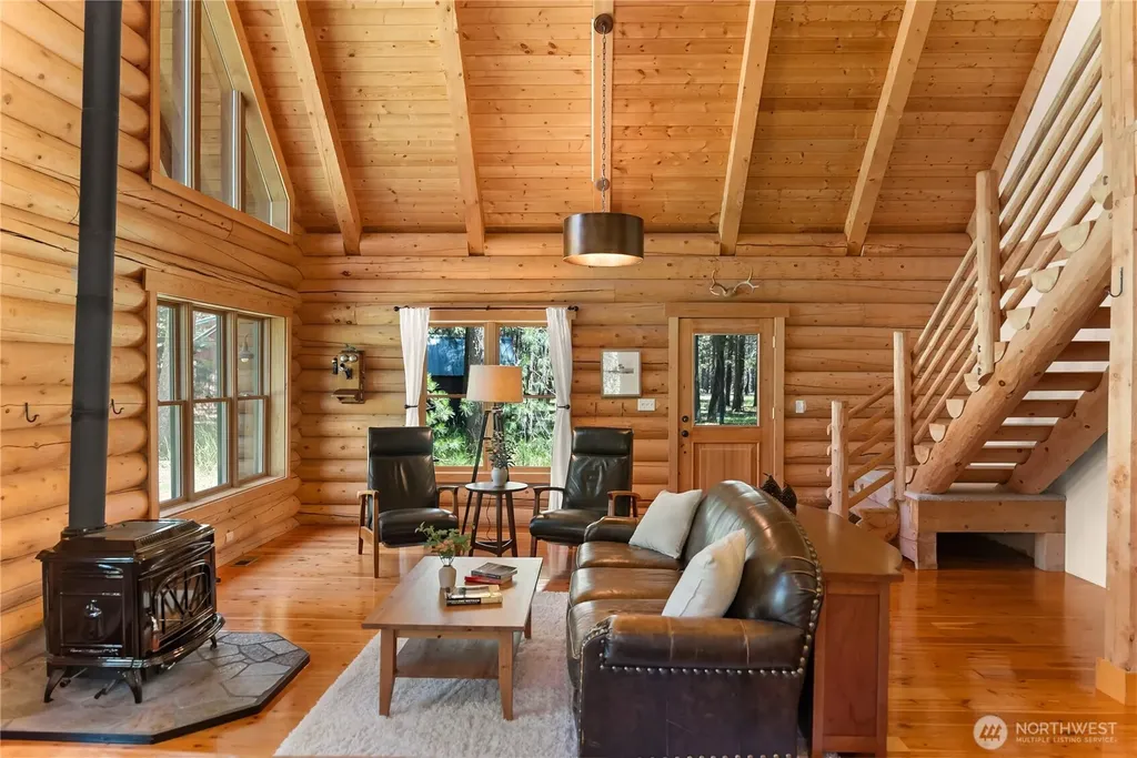 65 Mazama Pines Lane Mazama WA 98833