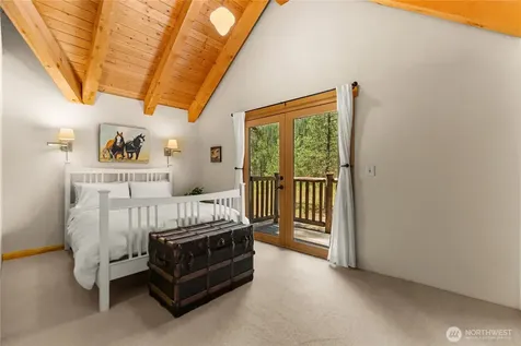 65 Mazama Pines Lane Mazama WA 98833