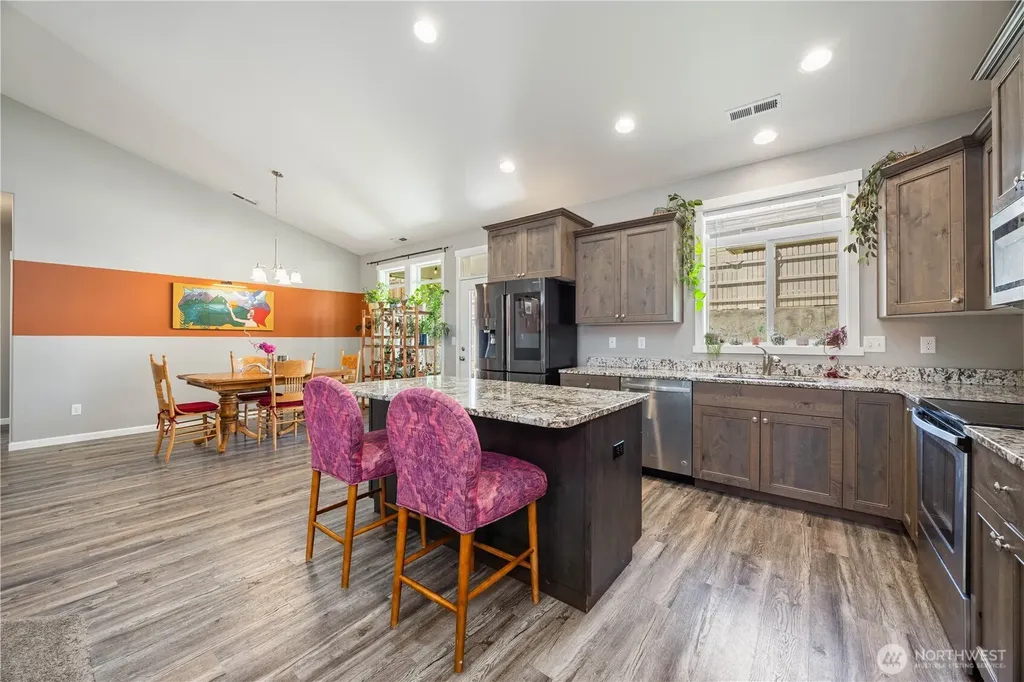 491 Spring View Place Chelan WA 98816