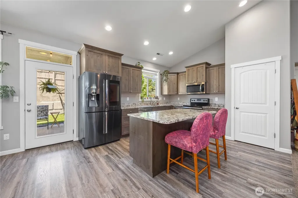 491 Spring View Place Chelan WA 98816