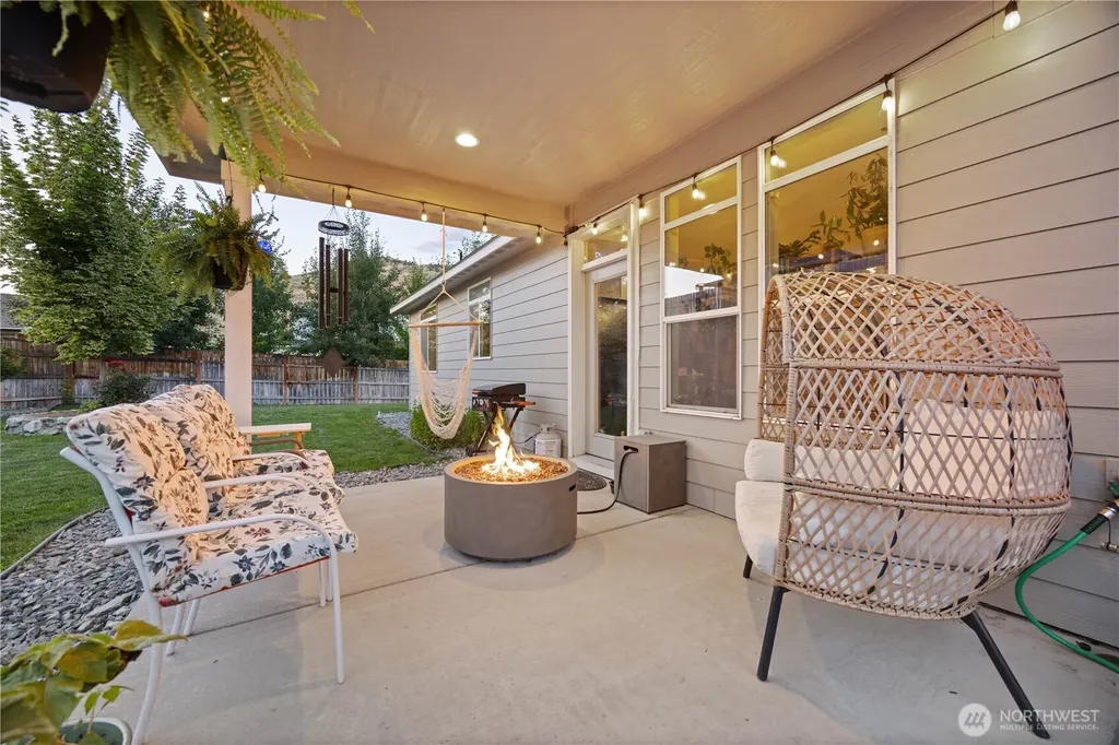 491 Spring View Place Chelan WA 98816