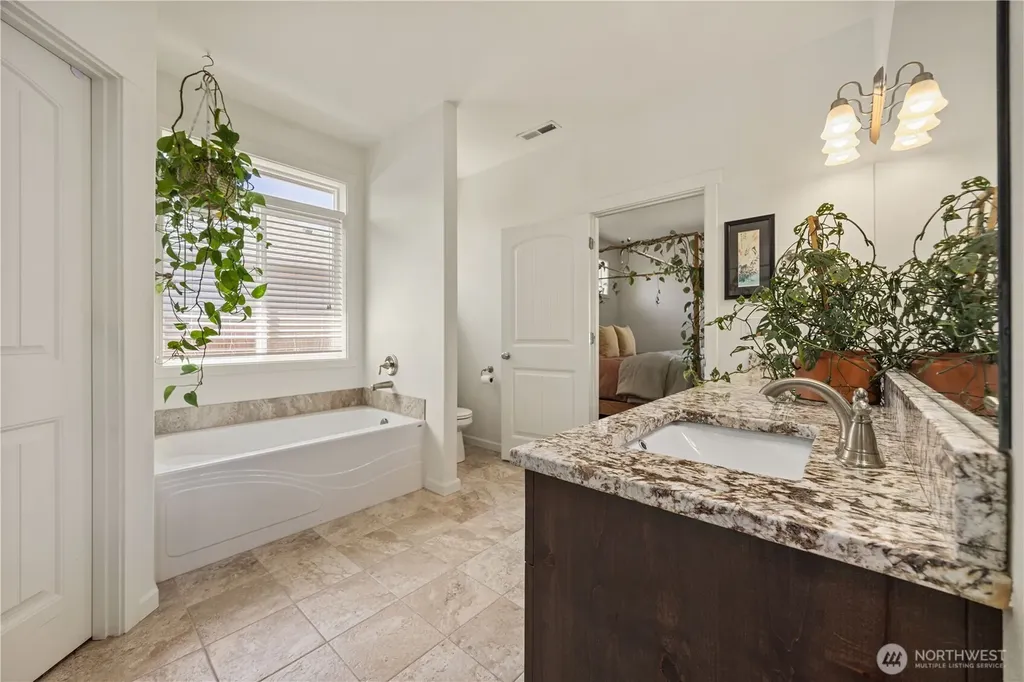 491 Spring View Place Chelan WA 98816