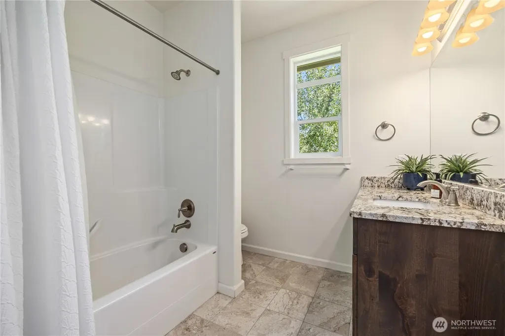 491 Spring View Place Chelan WA 98816