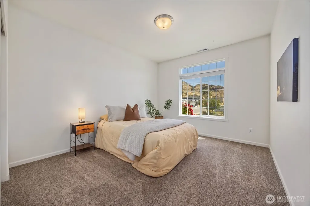 491 Spring View Place Chelan WA 98816