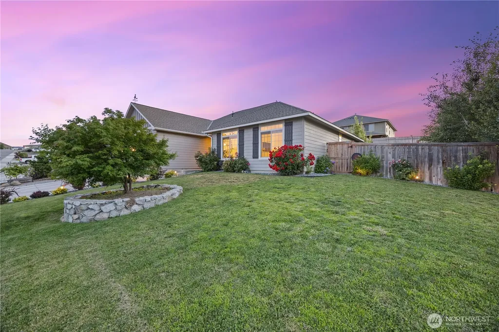 491 Spring View Place Chelan WA 98816