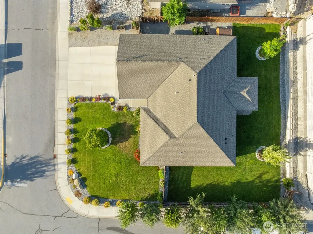 491 Spring View Place Chelan WA 98816