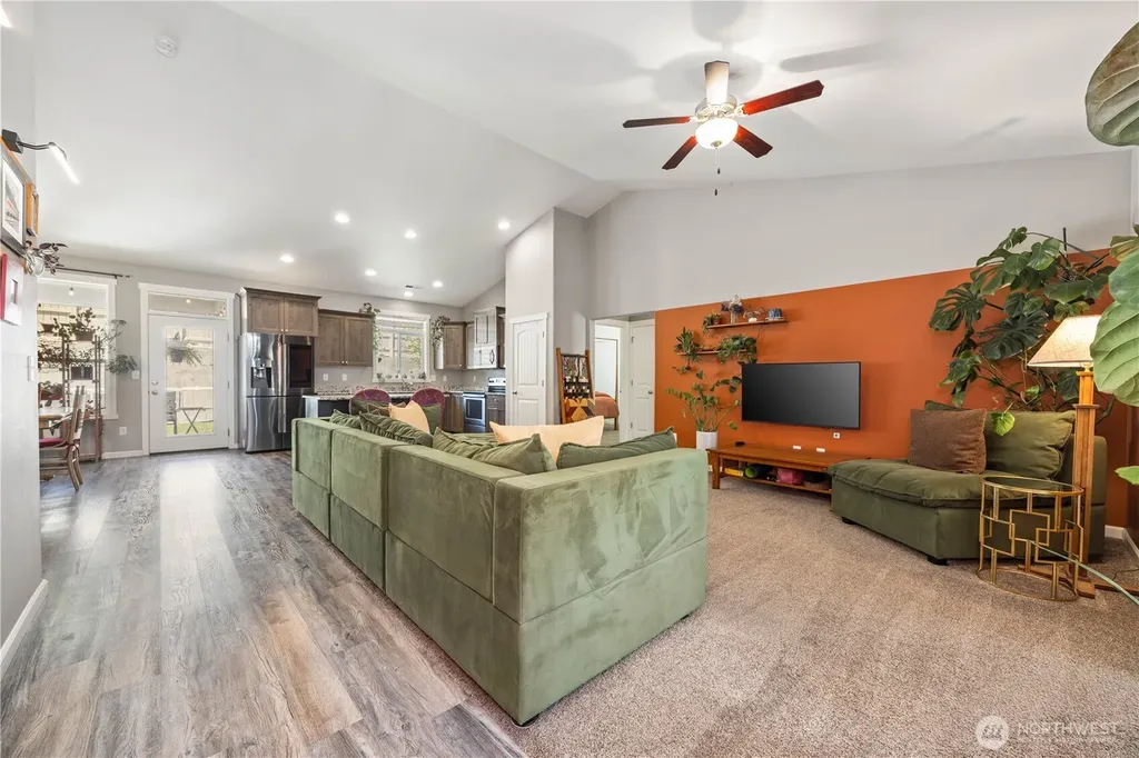 491 Spring View Place Chelan WA 98816