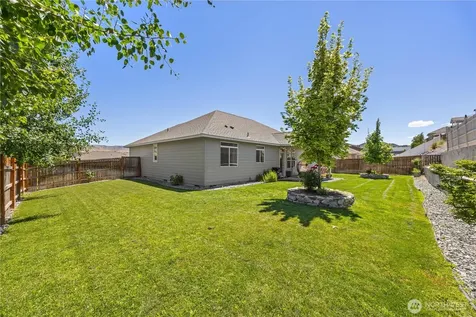 491 Spring View Place Chelan WA 98816