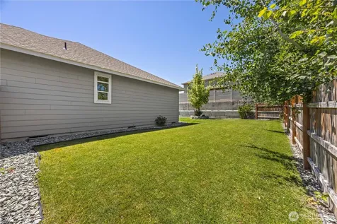 491 Spring View Place Chelan WA 98816