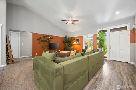 491 Spring View Place Chelan WA 98816