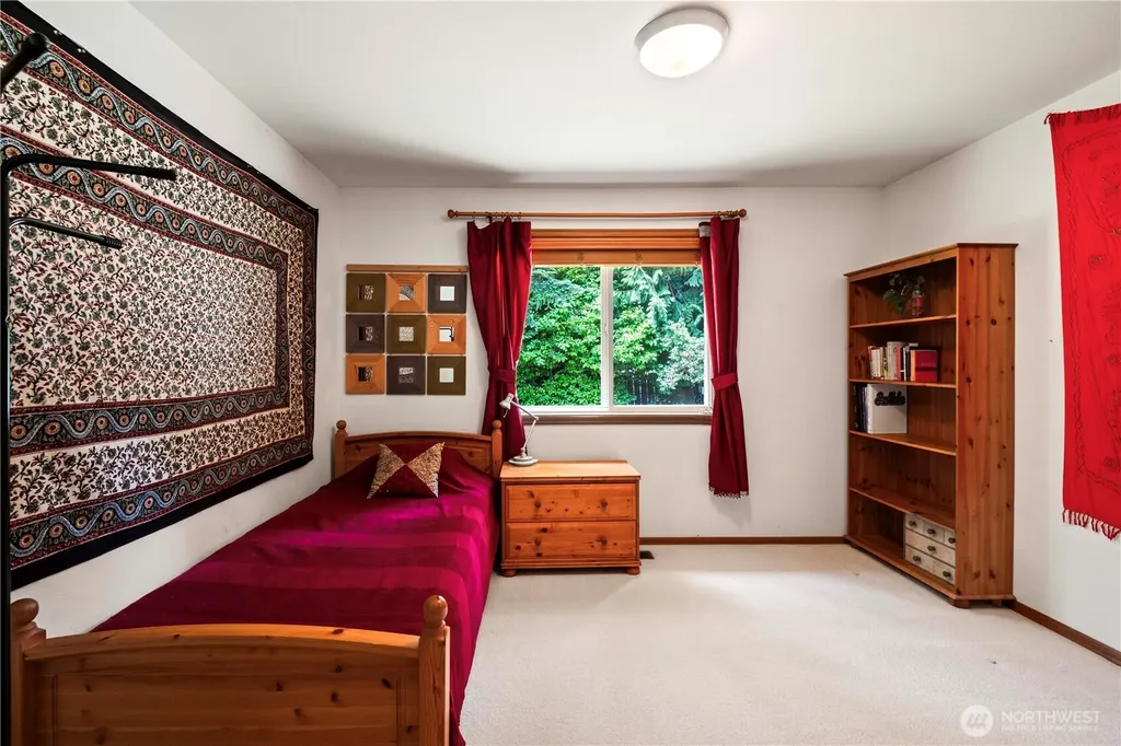 419 212th Avenue NE Sammamish WA 98074