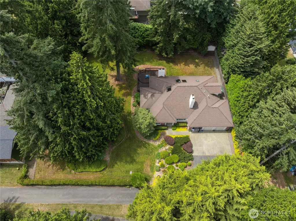 419 212th Avenue NE Sammamish WA 98074