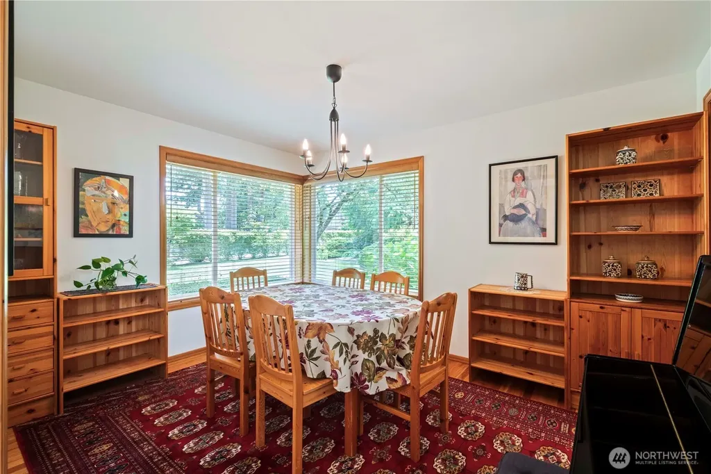 419 212th Avenue NE Sammamish WA 98074