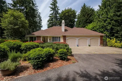 419 212th Avenue NE Sammamish WA 98074