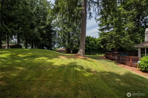 419 212th Avenue NE Sammamish WA 98074