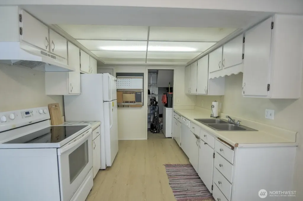 7411 Fairview Road SW Olympia WA 98512