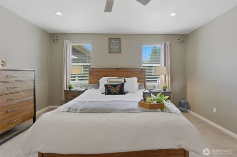 300 E Mclane Cove Drive Grapeview WA 98546