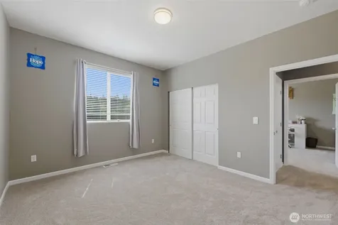 300 E Mclane Cove Drive Grapeview WA 98546