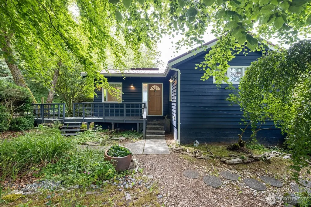 3965 Legoe Bay Road Lummi Island WA 98262