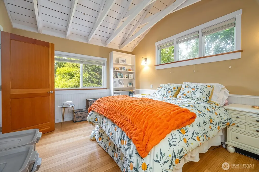 3965 Legoe Bay Road Lummi Island WA 98262