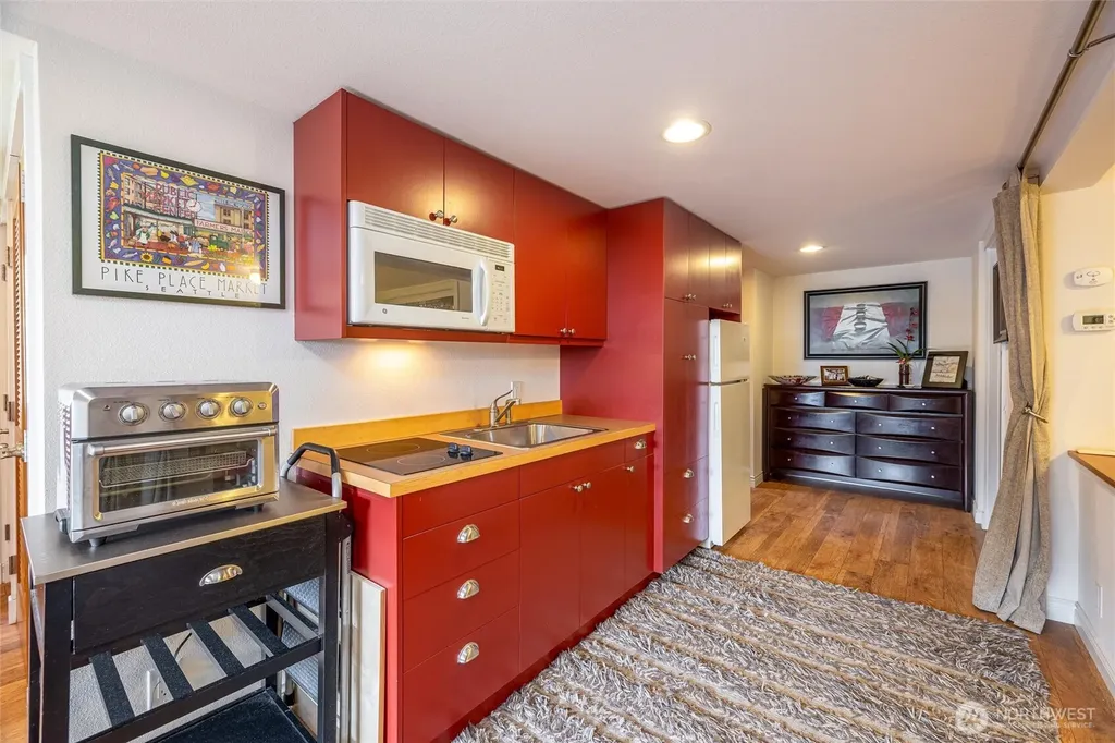 3965 Legoe Bay Road Lummi Island WA 98262
