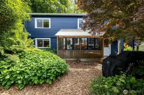 3965 Legoe Bay Road Lummi Island WA 98262