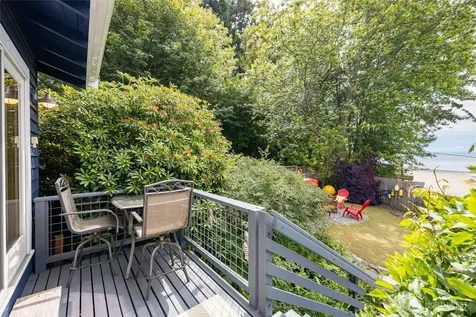 3965 Legoe Bay Road Lummi Island WA 98262