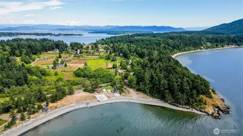 3965 Legoe Bay Road Lummi Island WA 98262
