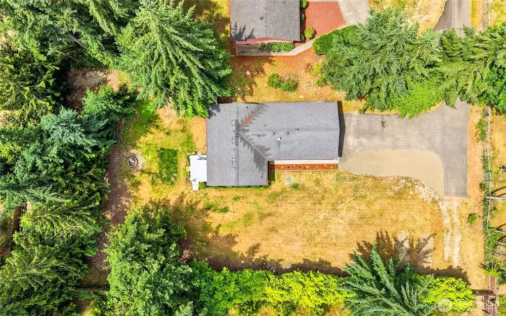 10389 Frontier Place NW Silverdale WA 98383