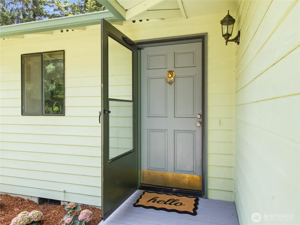10389 Frontier Place NW Silverdale WA 98383