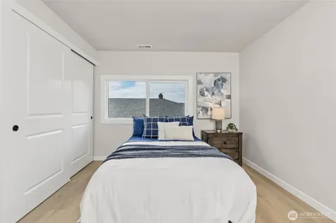 111 Tule Lake Road E Tacoma WA 98445