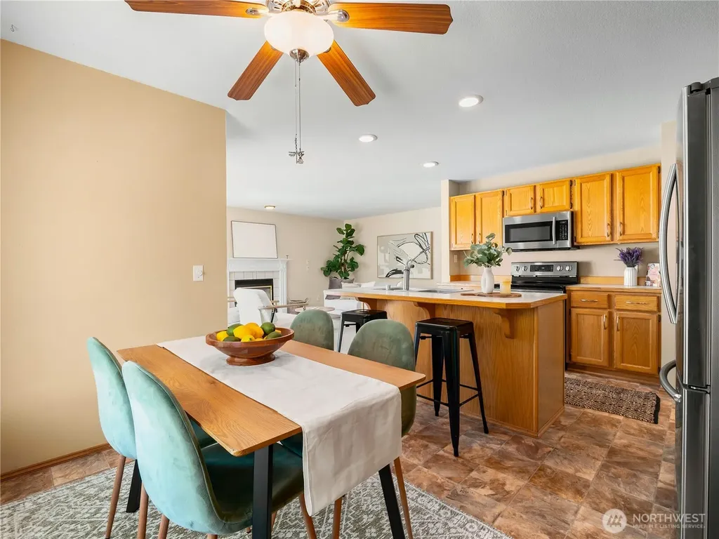 3138 Hunter Court Enumclaw WA 98022