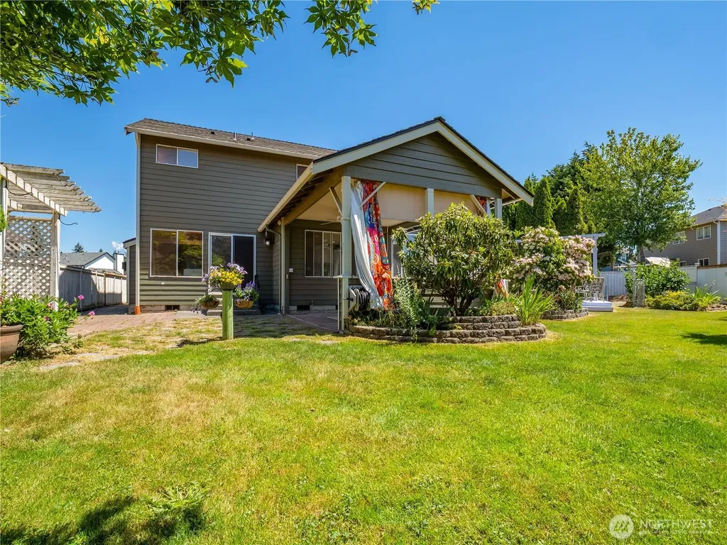 3138 Hunter Court Enumclaw WA 98022