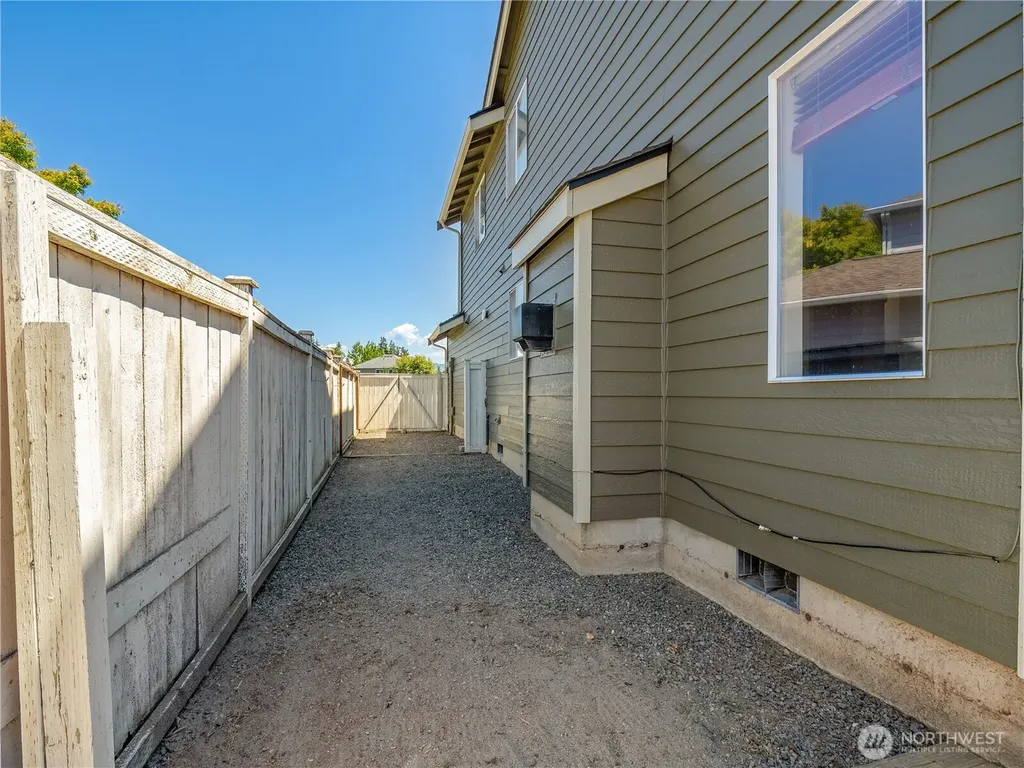 3138 Hunter Court Enumclaw WA 98022