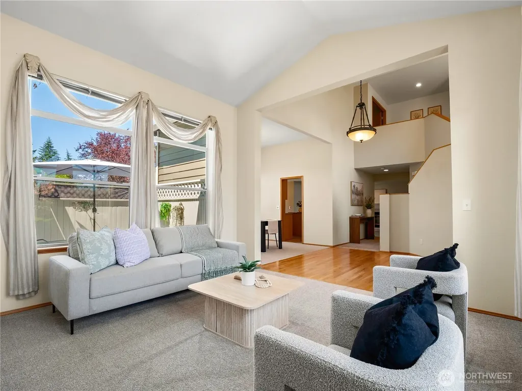 3138 Hunter Court Enumclaw WA 98022