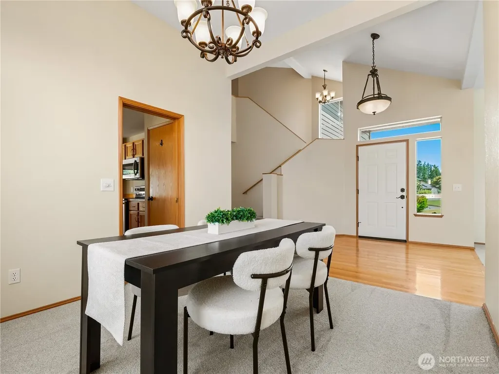 3138 Hunter Court Enumclaw WA 98022