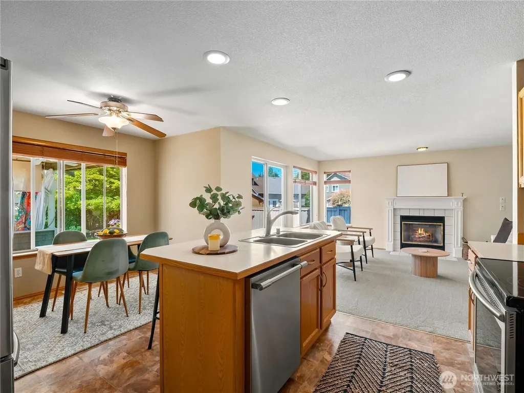 3138 Hunter Court Enumclaw WA 98022
