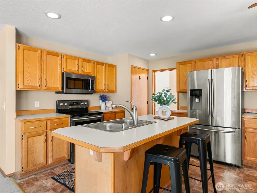 3138 Hunter Court Enumclaw WA 98022